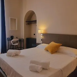 Pensión Eva Luxury, Cagliari
