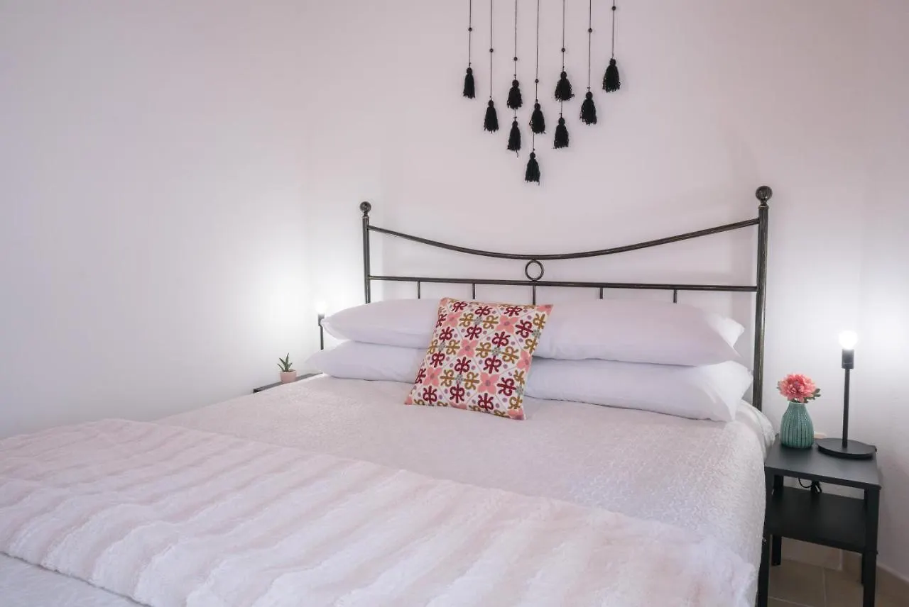 Yenne Rooms Wifi-Ac Κάλιαρι